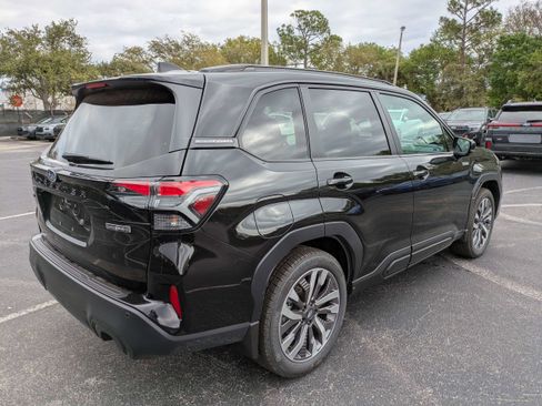 New 2026 Subaru Forester Touring AWD/4WD image 4