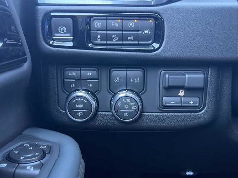 New 2026 GMC Yukon XL AT4 w/ AT4 Premium Plus Package image 14