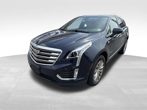 Used 2017 Cadillac XT5 Luxury w/ Driver Awareness Package AWD/4WD image 4