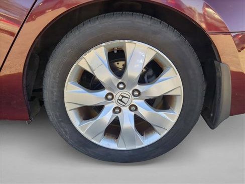 Used 2009 Honda Accord EX-L image 25