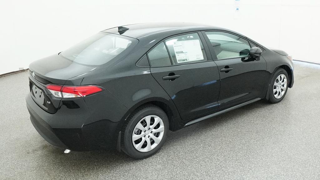 New 2026 Toyota Corolla LE FWD image 18