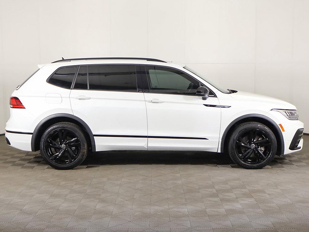 Used 2023 Volkswagen Tiguan SE R-Line FWD image 20