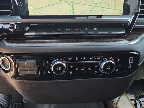 New 2025 GMC Sierra 2500 SLE w/ SLE Value Package; image 14