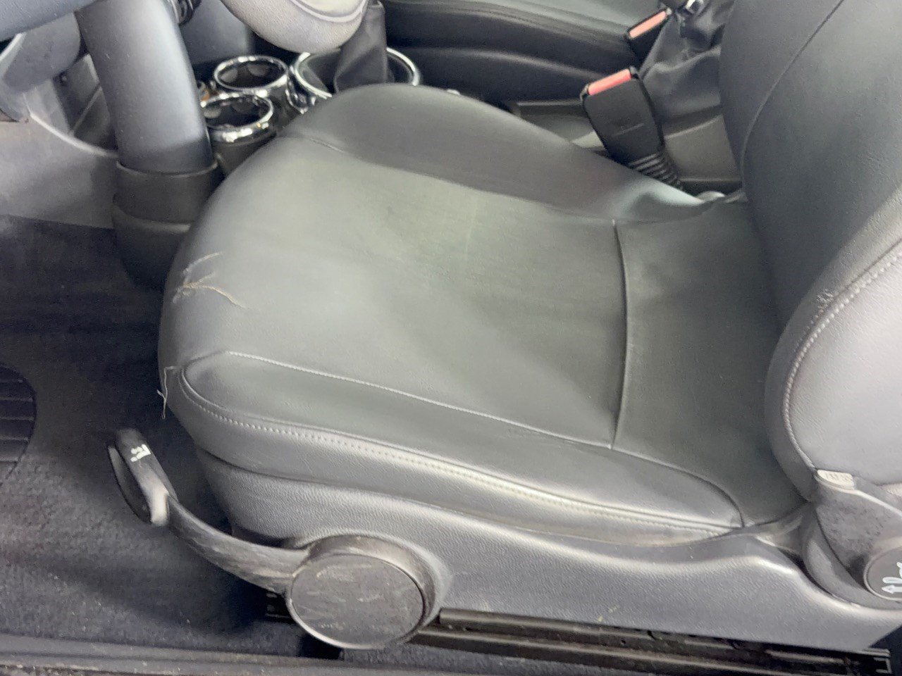 Used 2006 MINI Cooper Hardtop FWD image 15
