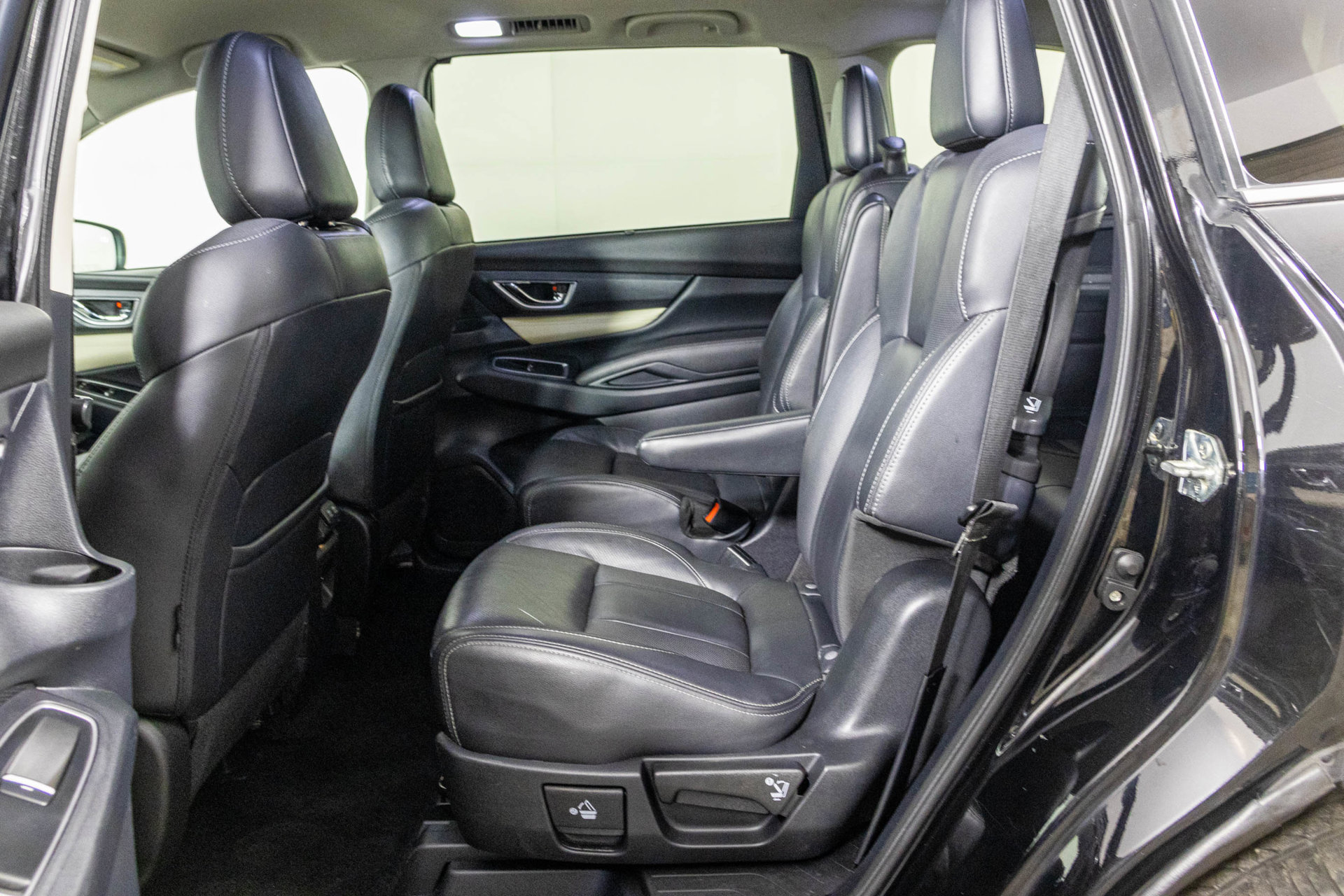 Used 2021 Subaru Ascent Limited w/ Popular Package #4 AWD/4WD image 42