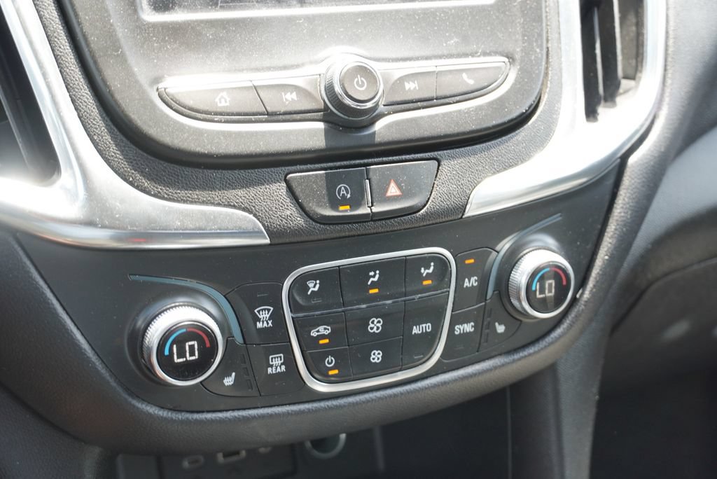 Used 2023 Chevrolet Equinox LT AWD/4WD image 27