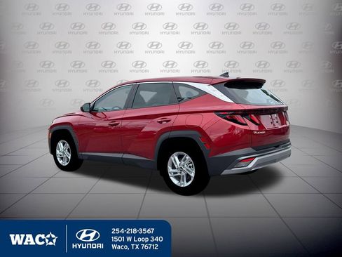 New 2026 Hyundai Tucson SE image 4