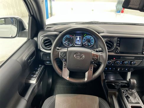 Used 2023 Toyota Tacoma TRD Off-Road w/ Technology Package image 19