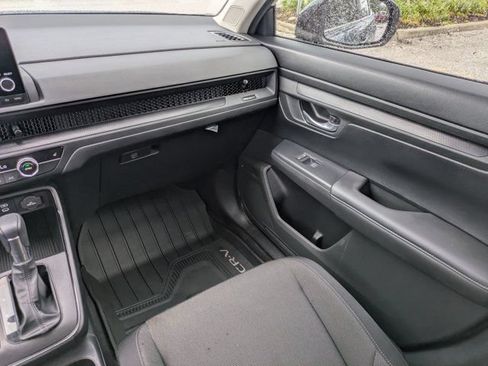 Certified 2024 Honda CR-V EX image 16
