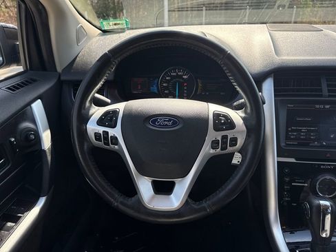 Used 2012 Ford Edge Limited image 10