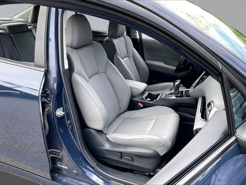 Certified 2023 Subaru Legacy Limited AWD/4WD image 7