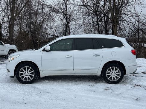 Used 2017 Buick Enclave Leather image 4