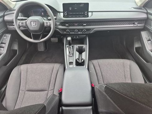Used 2025 Honda Accord SE image 25