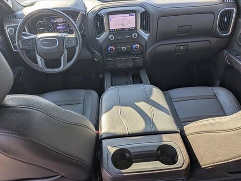 Used 2023 GMC Sierra 2500 Denali w/ Denali Ultimate Package AWD/4WD image 19