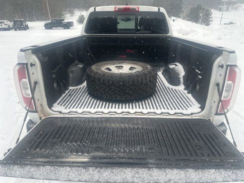 Used 2021 GMC Canyon AT4 image 16