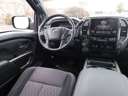 Used 2024 Nissan Titan SV w/ SV Bronze Edition Package image 19