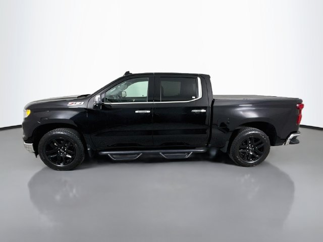 Used 2024 Chevrolet Silverado 1500 LTZ AWD/4WD image 4