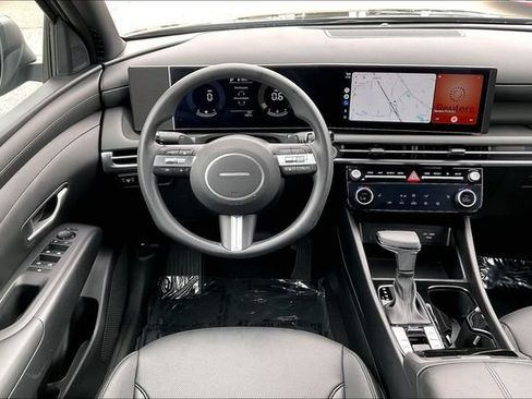 Certified 2026 Hyundai Santa Cruz SEL FWD image 5