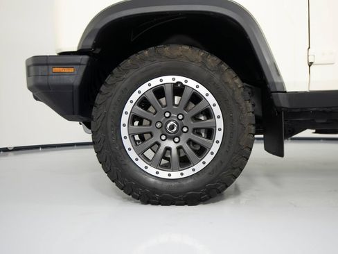 Used 2025 INEOS Grenadier Fieldmaster Edition AWD/4WD image 11