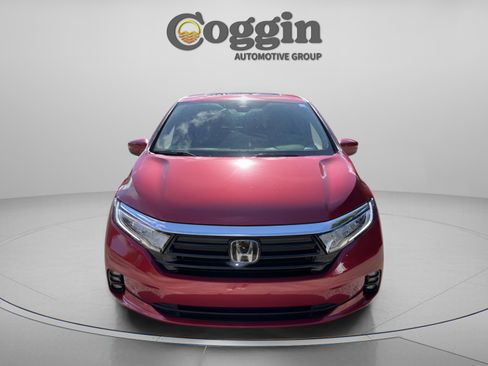 Certified 2024 Honda Odyssey Touring image 9