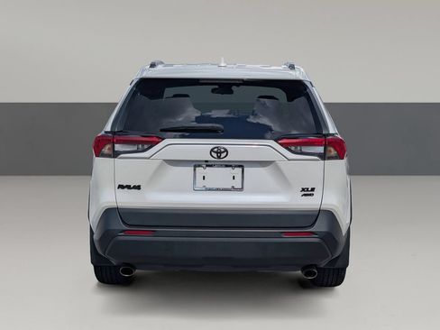 Used 2021 Toyota RAV4 XLE Premium AWD/4WD image 10