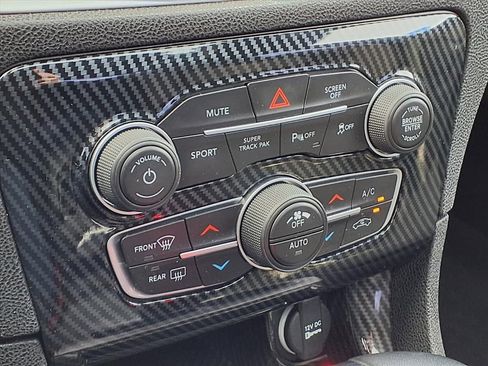 Used 2022 Dodge Charger R/T w/ Blacktop Package image 22