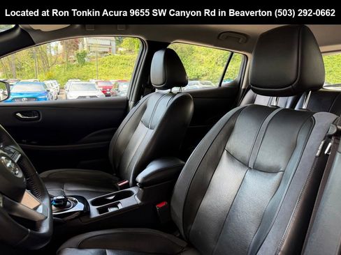 Used 2018 Nissan Leaf SL w/ SL Technology Package FWD image 16