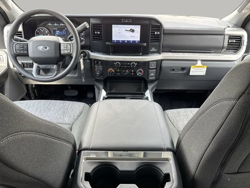 Used 2025 Ford F350 XLT w/ FX4 Off-Road Package image 12