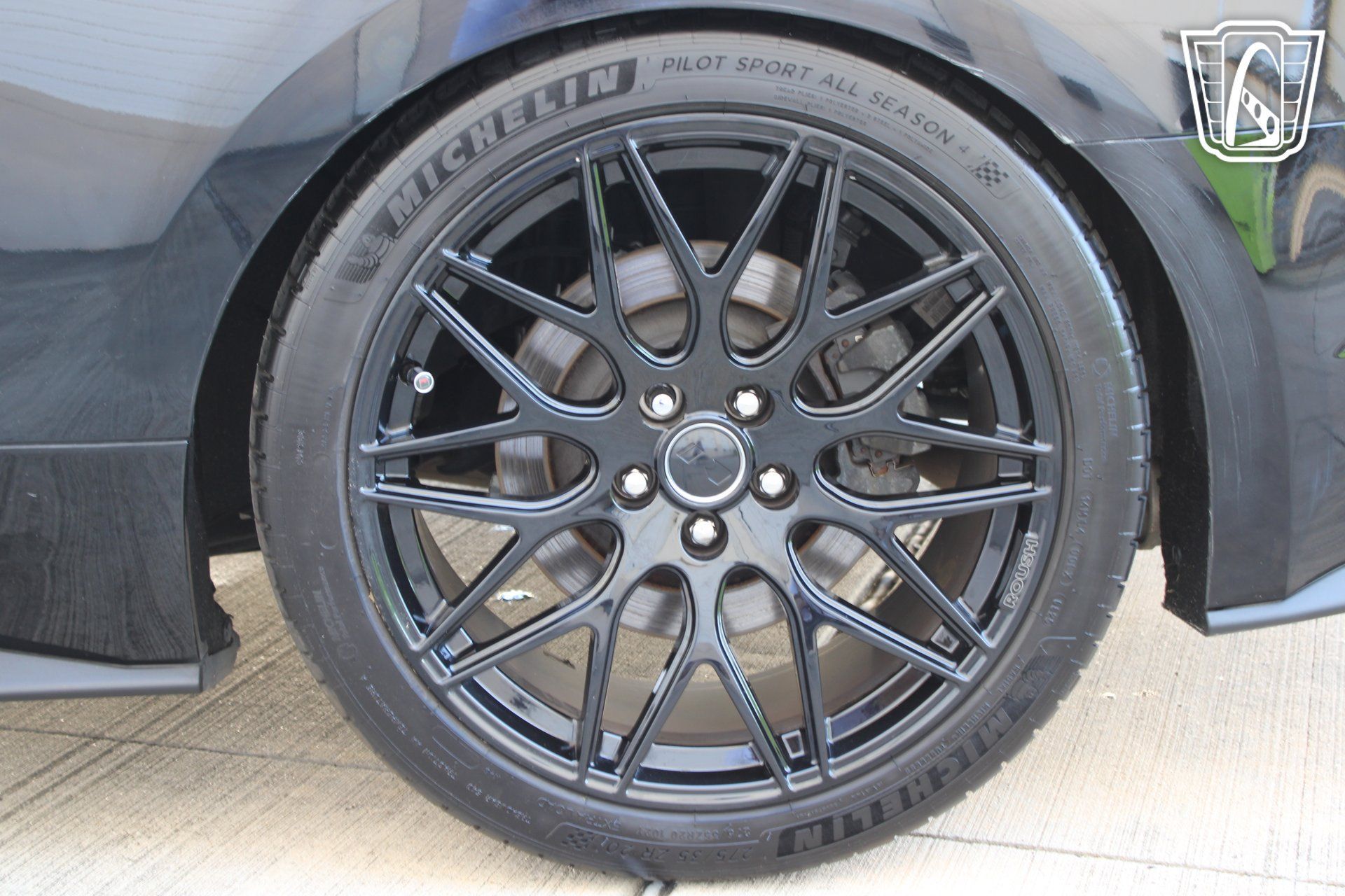 Used 2021 Ford Mustang GT Premium w/ GT Performance Package RWD image 9