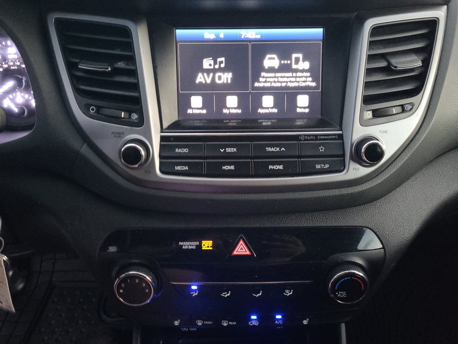 Used 2018 Hyundai Tucson SEL FWD image 18