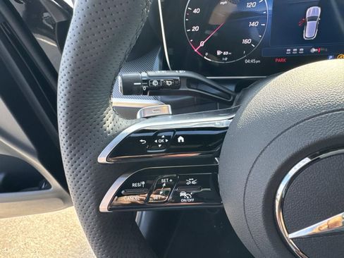 New 2026 Mercedes-Benz GLC 300 image 15