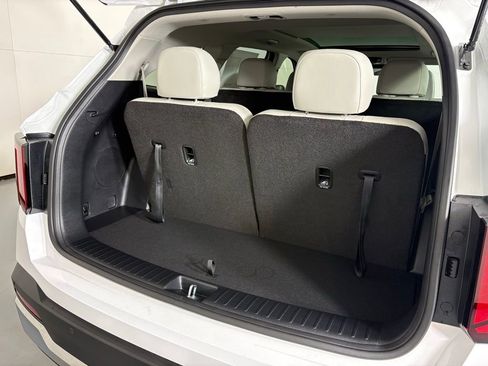 New 2026 Kia Sorento S image 18