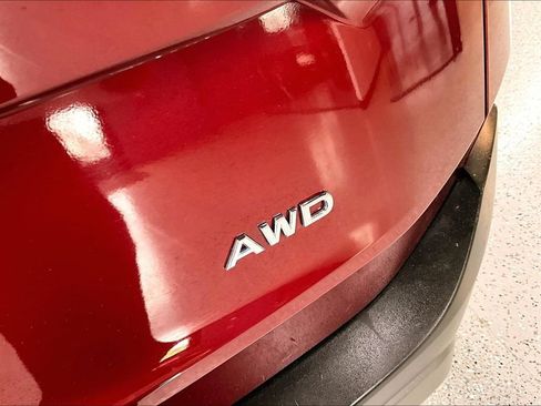 Used 2022 Nissan Rogue S AWD/4WD image 24