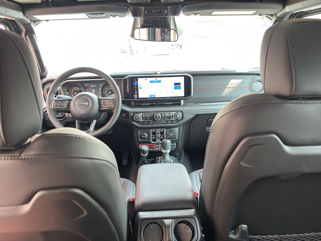 New 2026 Jeep Wrangler Unlimited Rubicon AWD/4WD image 18