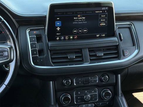 Used 2021 Chevrolet Tahoe LT image 16