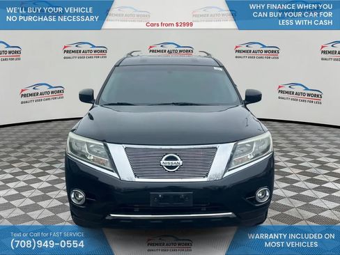 Used 2013 Nissan Pathfinder SL image 2