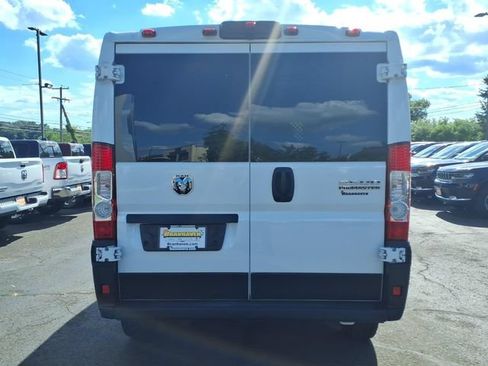 Used 2025 RAM ProMaster 2500 w/ U-Haul Equipment Group FWD image 6