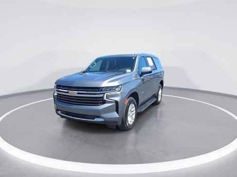 Used 2022 Chevrolet Tahoe LT w/ Luxury Package AWD/4WD image 4