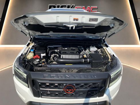 Used 2022 Nissan Frontier PRO-4X w/ Pro-4X Premium Package AWD/4WD image 38