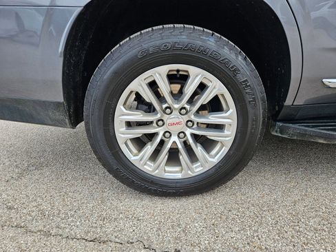 Used 2022 GMC Yukon SLT w/ SLT Luxury Package image 33