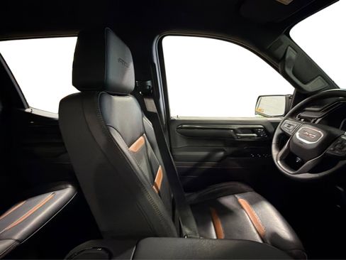 Used 2023 GMC Sierra 1500 AT4 w/ AT4 Preferred Package image 43