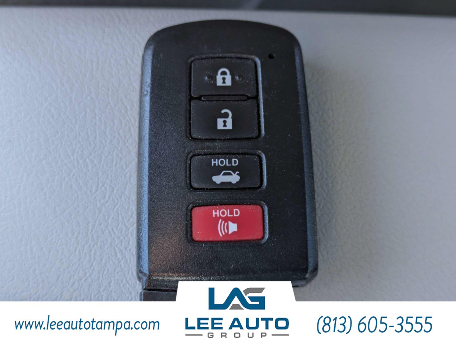 Used 2014 Toyota Camry XLE FWD image 26