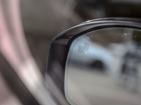 Used 2018 Land Rover Range Rover Sport HSE image 54