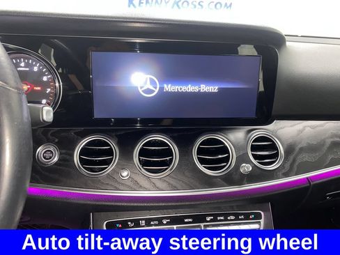 Used 2019 Mercedes-Benz E 300 4MATIC image 21