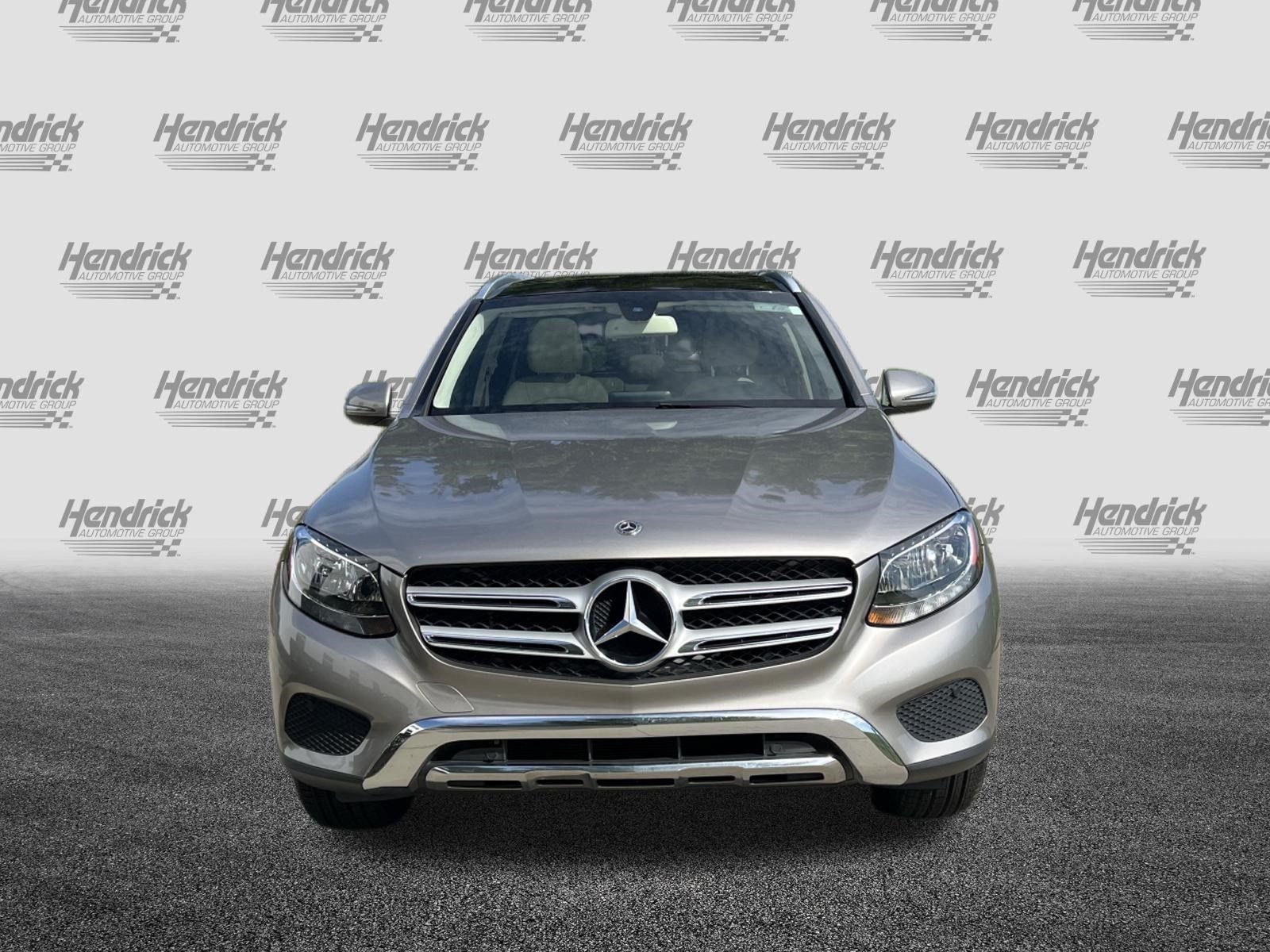 Used 2019 Mercedes-Benz GLC 300 image 3