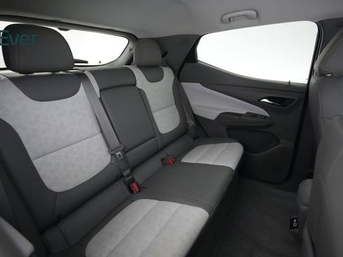Used 2023 Chevrolet Bolt EUV Premier FWD image 5