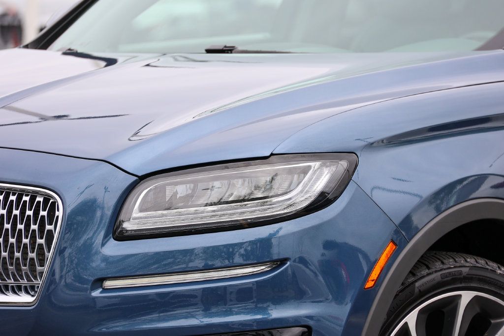 Used 2019 Lincoln Nautilus Reserve AWD/4WD image 16