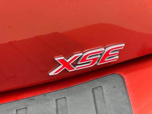 Used 2019 Toyota Corolla XSE image 27