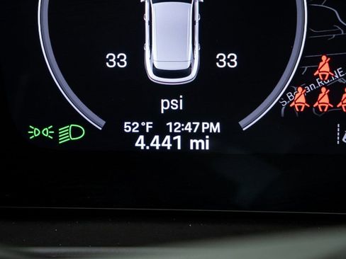 Used 2026 Porsche Cayenne S image 12