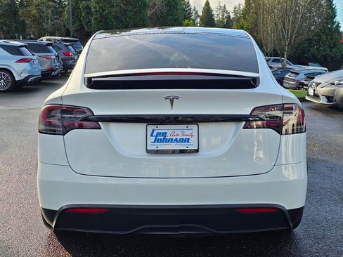 Used 2023 Tesla Model X image 6